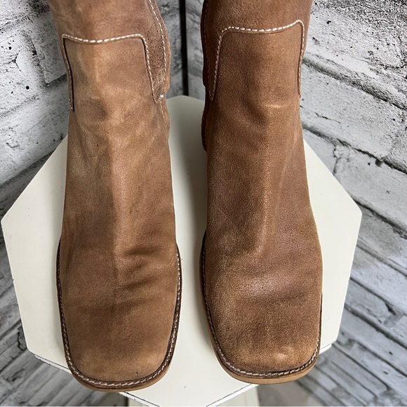 Nine West Tan Suede Square Toe Low Block Heel Boots Size 7 - Picture 4 of 13